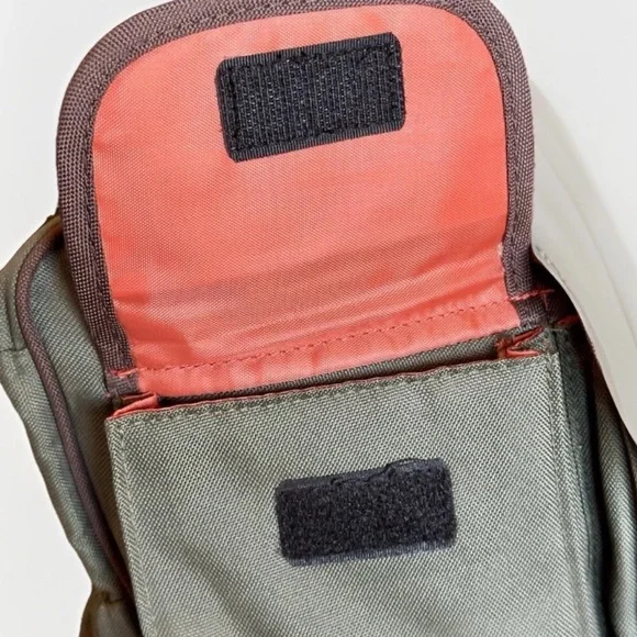 Diaper Dude BAG. NWOT -Bike Sling, Cross Body ,Sport Cool DAD Bag Olive/Brown. - Picture 9 of 16